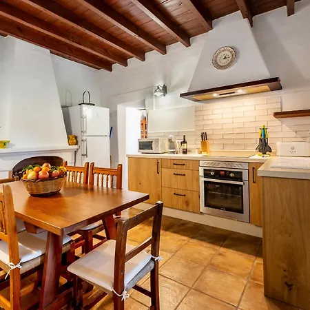 Villa Romero I